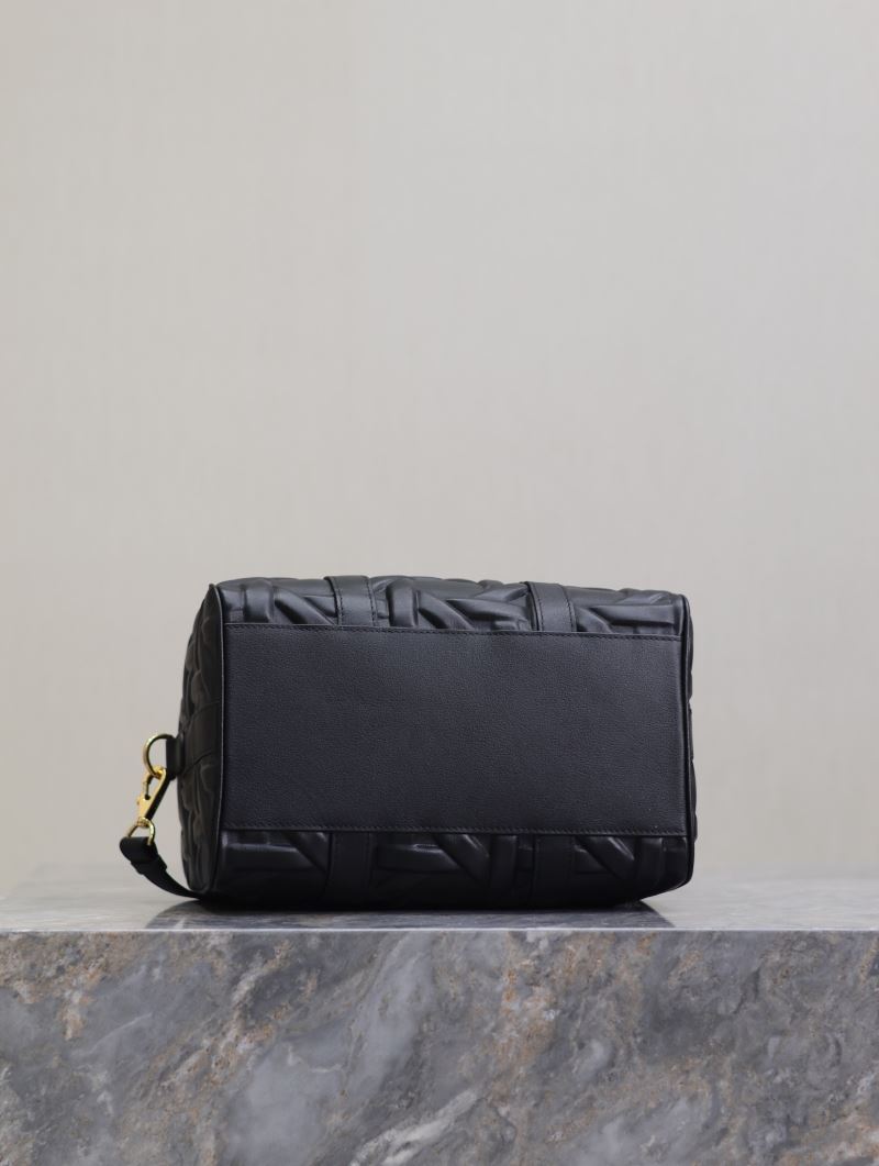 chr1st1an D10r boston bags